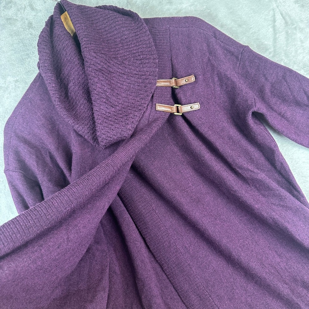 Ellen Tracy Purple 100% Merino Wool Cowl Neck Buckle Wrap Sweater Mens Small - Picture 5 of 9